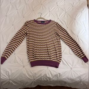 Modcloth pullover sweater w/ puff shoulder. worn once sz L